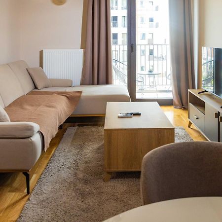 180° View Apartment In Diamond Building Skopje Eksteriør bilde