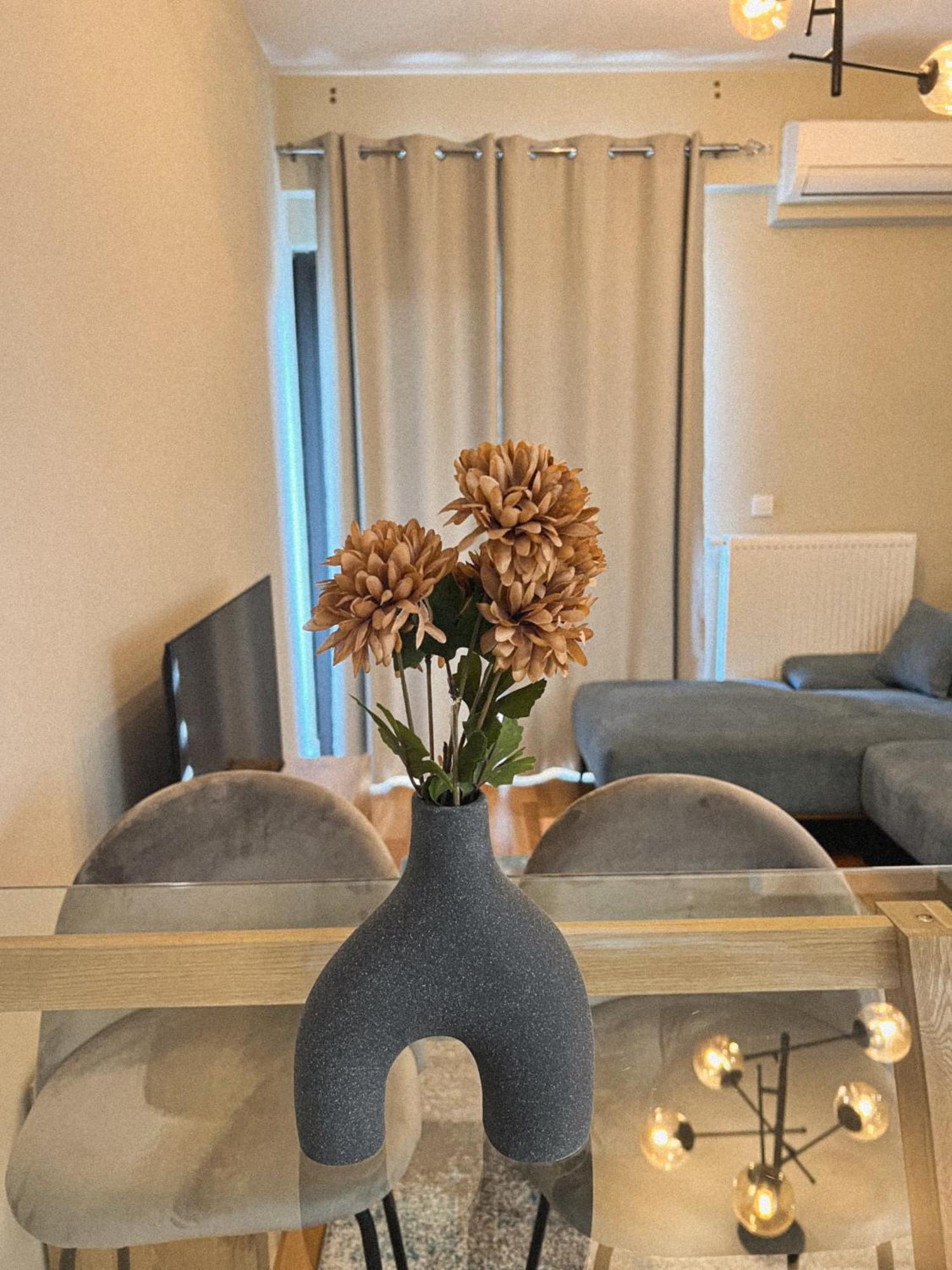 180° View Apartment In Diamond Building Skopje Eksteriør bilde